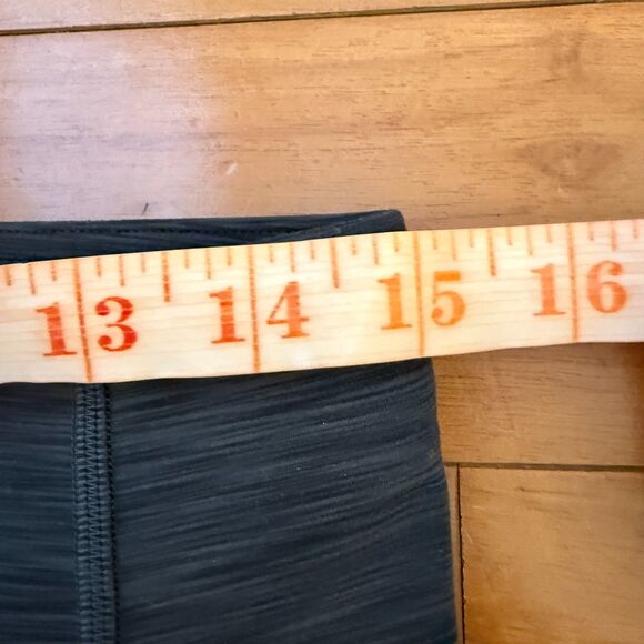 Women Lululemon Invigorate High-Rise Tight 25" Heathered Black Size 10 - Picture 6 of 8